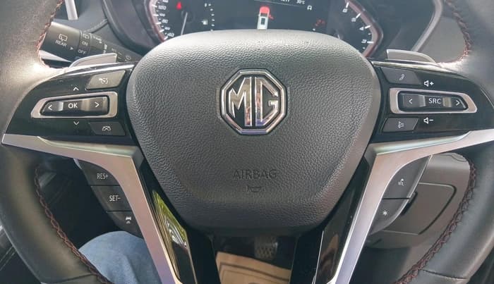 2024 MG GLOSTER BLACKSTORM 6 STR 4X4 2.0, Diesel, Automatic, 77,254 km, interior