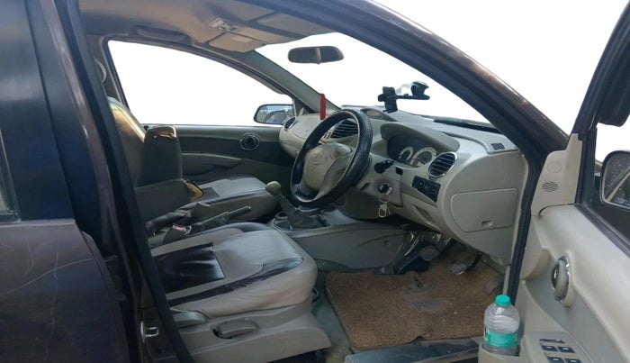 2014 Mahindra Quanto C8, Diesel, Manual, 46,766 km, interior