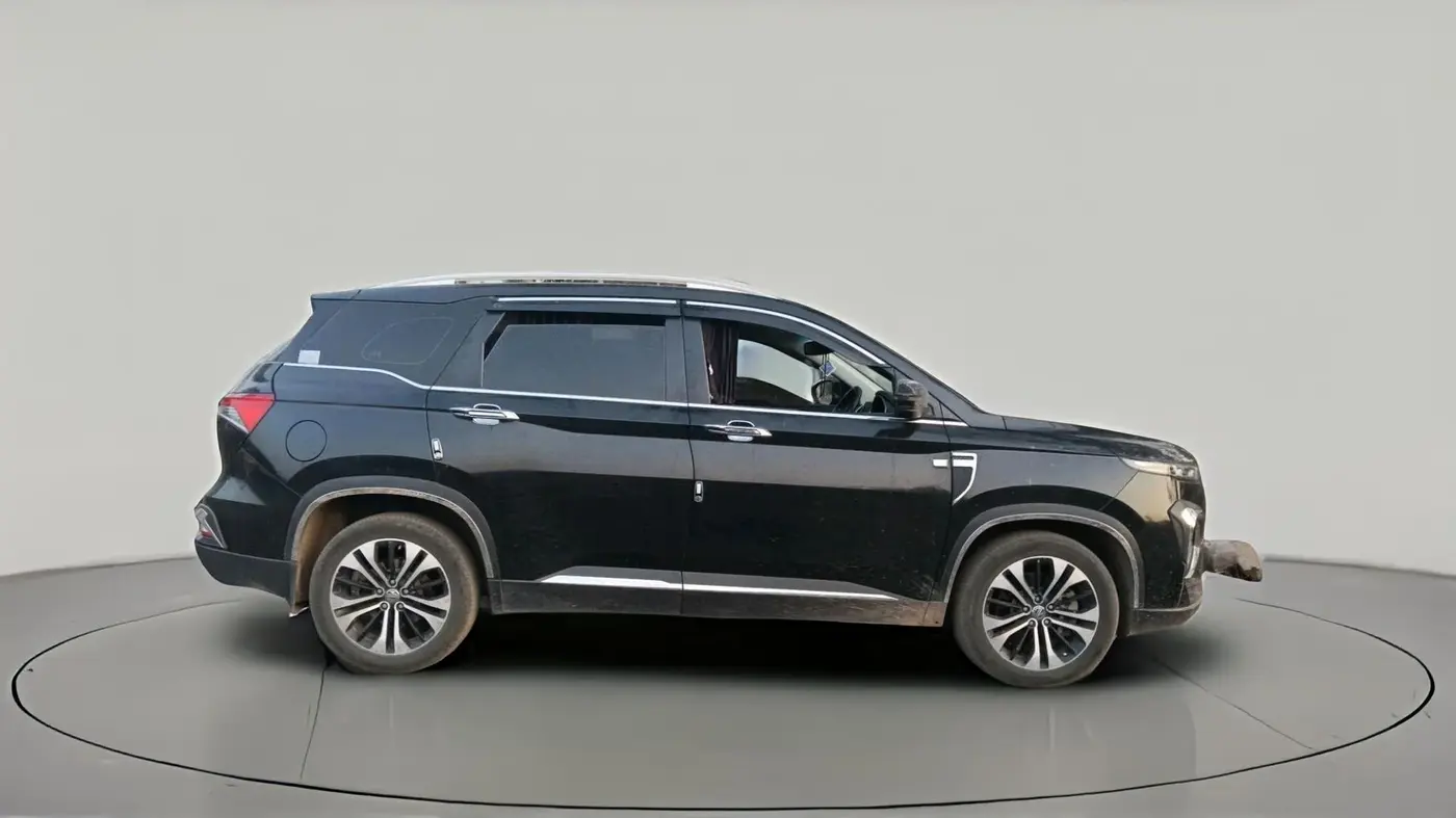 2021 MG HECTOR PLUS SELECT 2.0 DIESEL TURBO MT 7-STR, Diesel, Manual, 95,000 km, exterior