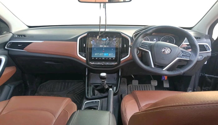 2021 MG HECTOR PLUS SELECT 2.0 DIESEL TURBO MT 7-STR, Diesel, Manual, 92,727 km, interior