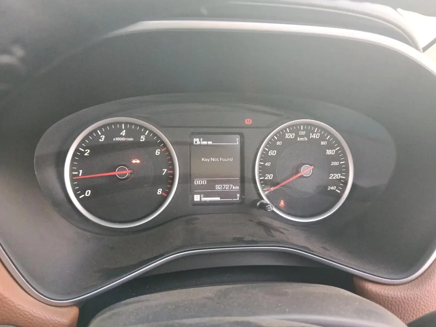 2021 MG HECTOR PLUS SELECT 2.0 DIESEL TURBO MT 7-STR, Diesel, Manual, 95,000 km, interior