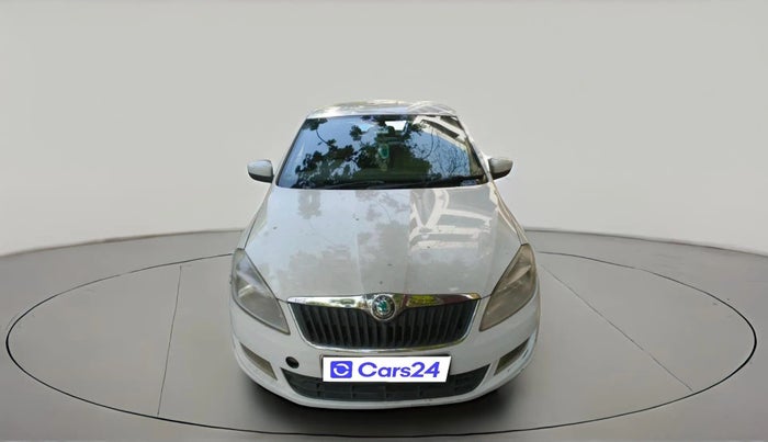 2013 Skoda Rapid ELEGANCE 1.6 TDI CR MT, Diesel, Manual, 1,30,258 km, exterior