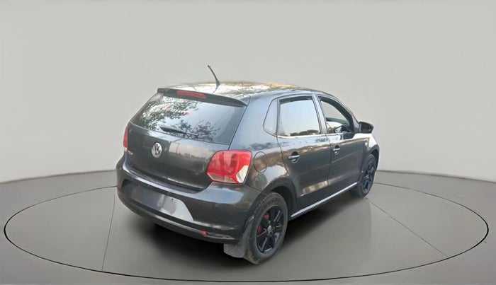 2015 Volkswagen Polo COMFORTLINE 1.2L, Petrol, Manual, 1,75,983 km, exterior