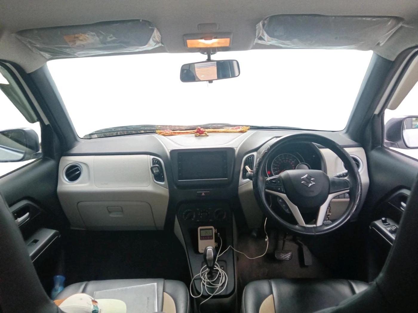 2023 Maruti New Wagon-R ZXI PLUS 1.2 AMT, Petrol, Automatic, 26,098 km, interior