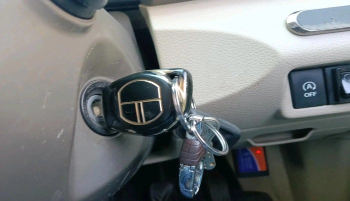 2019 Maruti Ertiga VXI SHVS, Petrol, Manual, 70,535 km, interior