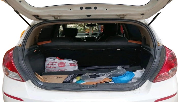 2013 Hyundai i20 MAGNA (O) 1.4 CRDI, Diesel, Manual, 4,17,670 km, exterior