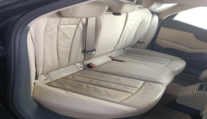 2017 Audi A4 35 TDI Technology, Diesel, Automatic, 80,680 km, interior