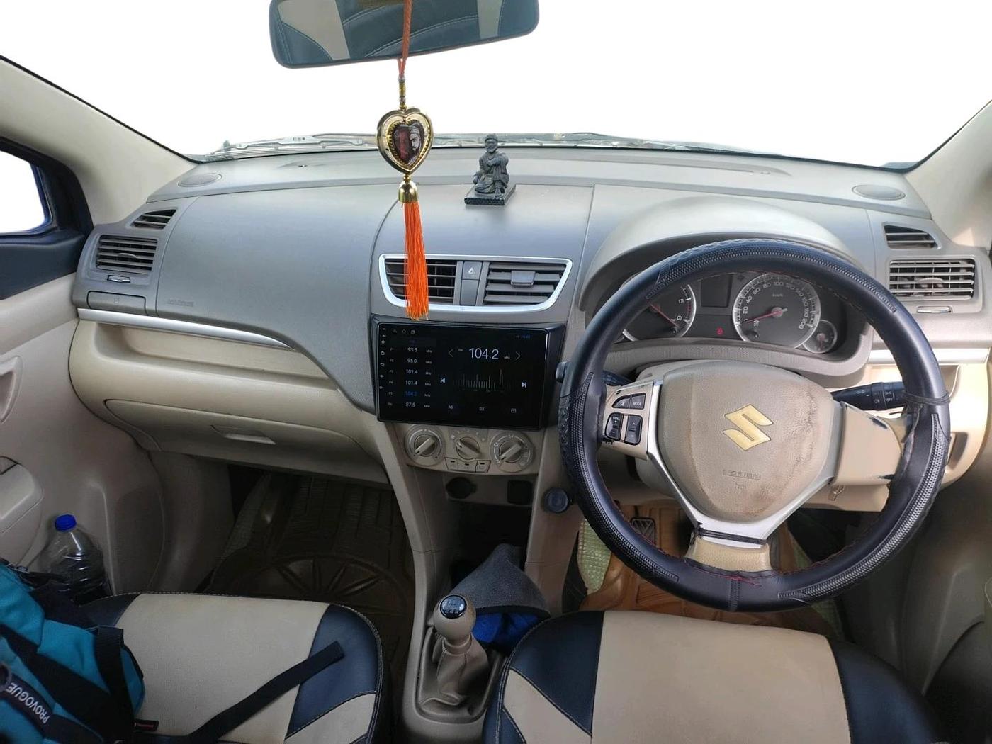 2013 Maruti Ertiga ZDI, Diesel, Manual, 2,11,540 km, interior