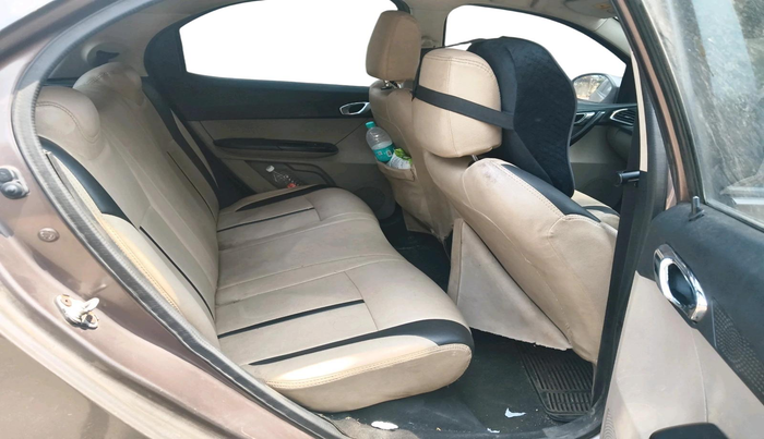 2016 Tata Tiago XZ PETROL, Petrol, Manual, 1,00,931 km, interior