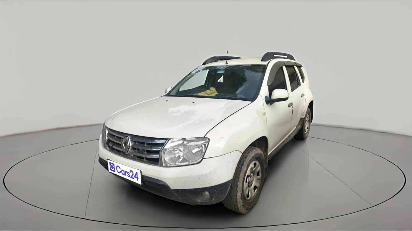 2014 Renault Duster 85 PS RXL DIESEL, Diesel, Manual, 1,19,314 km, exterior