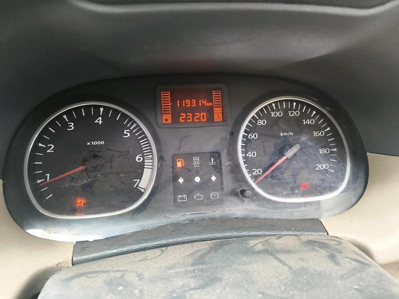 2014 Renault Duster 85 PS RXL DIESEL, Diesel, Manual, 1,19,314 km, interior