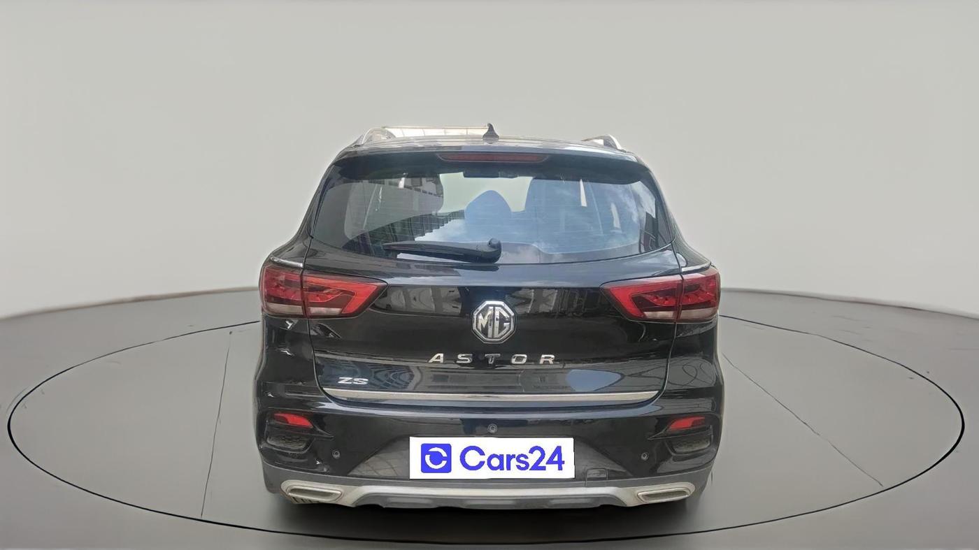 2024 MG ASTOR Select 1.5 CVT (Ivory), Petrol, Automatic, 9,215 km, exterior