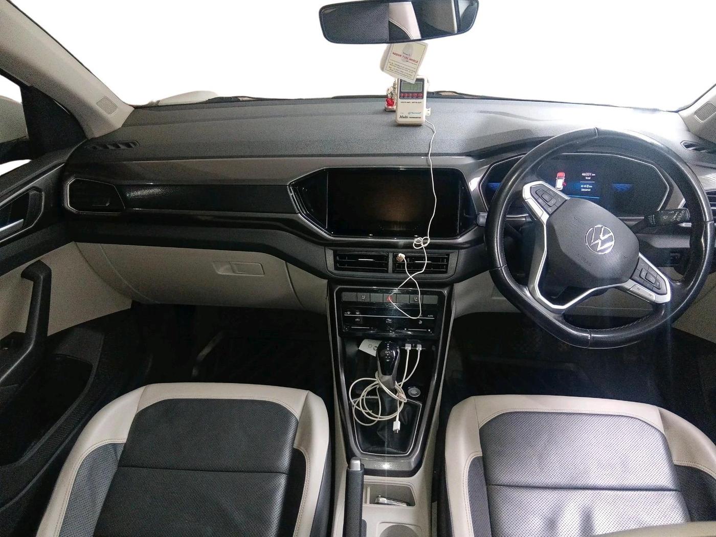 2022 Volkswagen TAIGUN TOPLINE 1.0 TSI AT, Petrol, Automatic, 46,331 km, interior