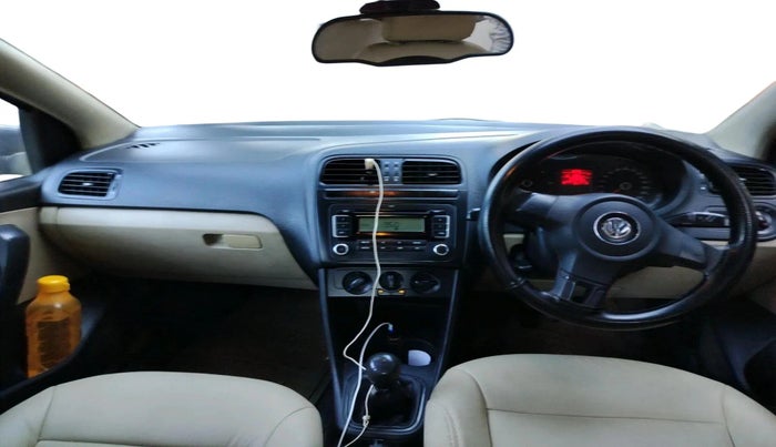 2014 Volkswagen Polo COMFORTLINE 1.2L, Diesel, Manual, 1,28,868 km, interior