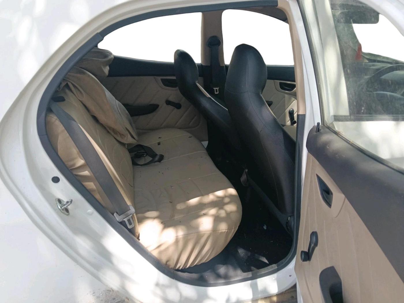 2016 Hyundai Eon D-LITE+, Petrol, Manual, 45,095 km, interior