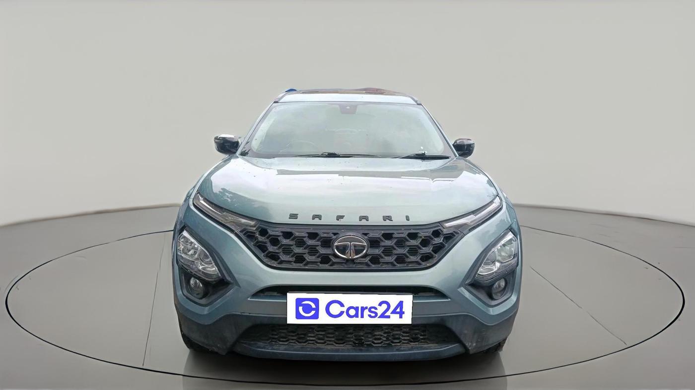 2022 Tata Safari XZA PLUS, Diesel, Automatic, 1,29,248 km, exterior