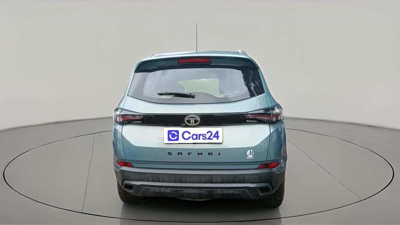 2022 Tata Safari XZA PLUS, Diesel, Automatic, 1,29,248 km, exterior