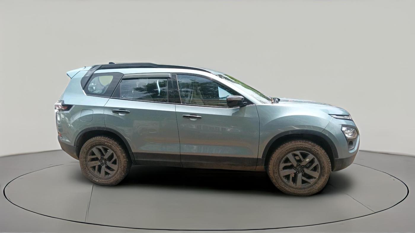 2022 Tata Safari XZA PLUS, Diesel, Automatic, 1,29,248 km, exterior