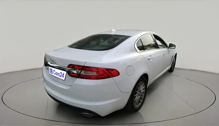 2013 Jaguar XF 2.2 DIESEL, Diesel, Automatic, 1,28,062 km, exterior