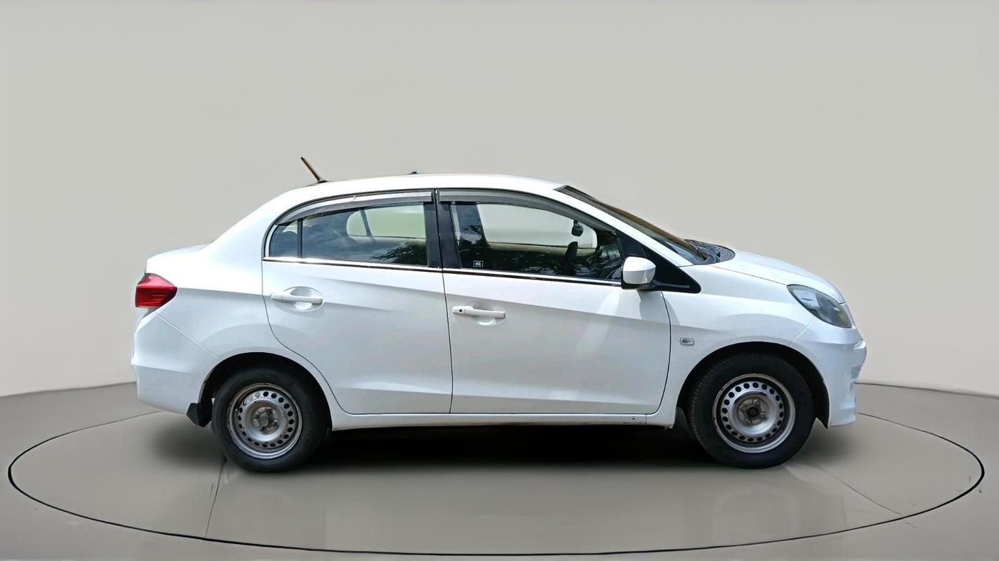 2013 Honda Amaze 1.5L I-DTEC EX, Diesel, Manual, 1,76,583 km, exterior