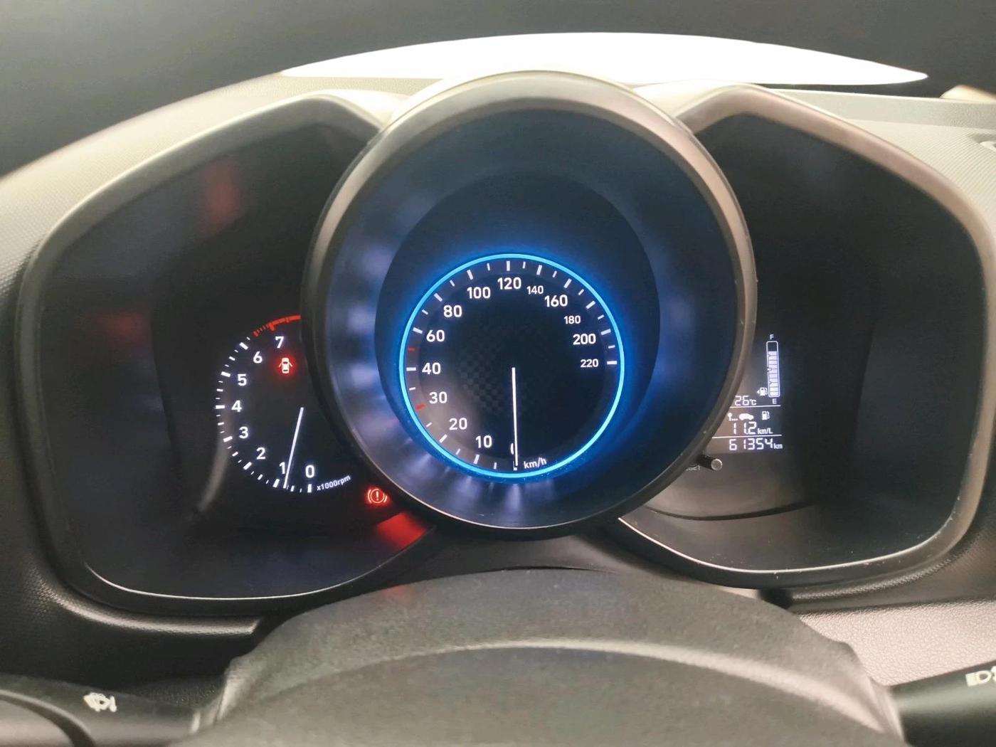 2022 Hyundai VENUE S 1.2, Petrol, Manual, 61,354 km, interior