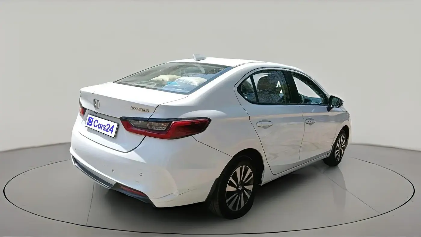 2023 Honda City 1.5L I-VTEC V, Petrol, Manual, 35,779 km, exterior