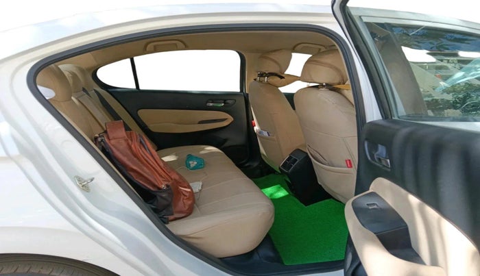 2023 Honda City 1.5L I-VTEC V, Petrol, Manual, 35,779 km, interior