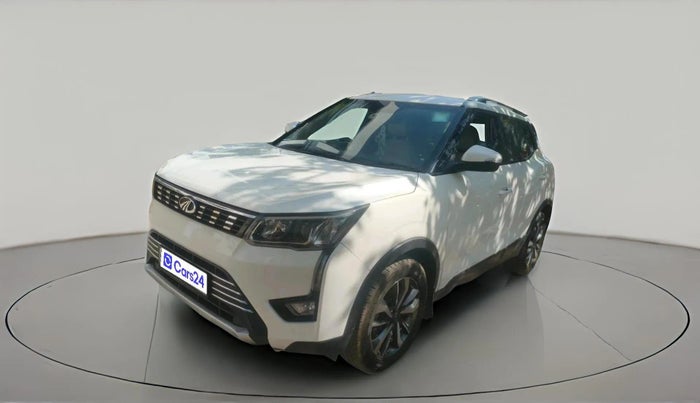 2020 Mahindra XUV300 W8 (O) 1.5 DIESEL, Diesel, Manual, 95,531 km, exterior