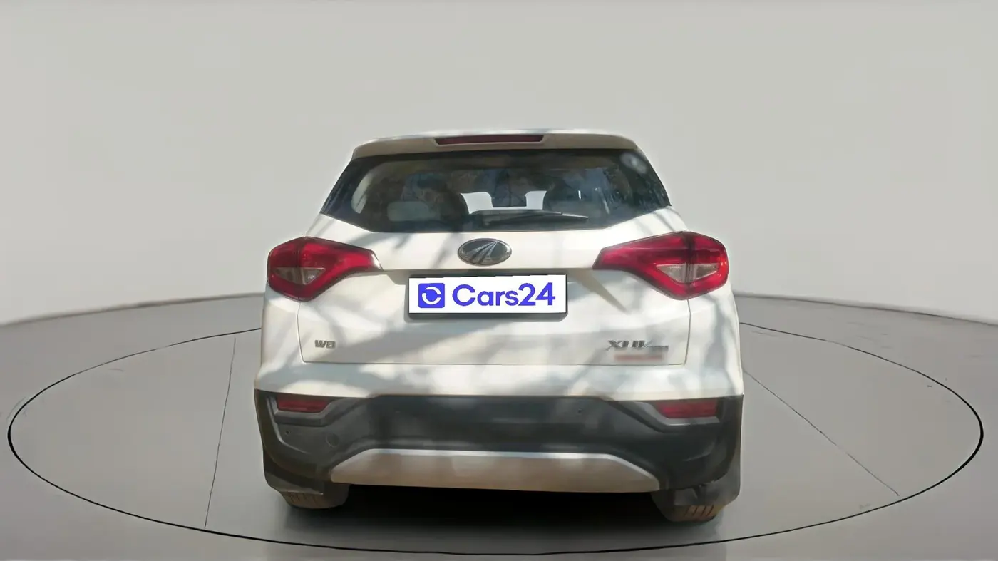 2020 Mahindra XUV300 W8 (O) 1.5 DIESEL, Diesel, Manual, 95,531 km, exterior