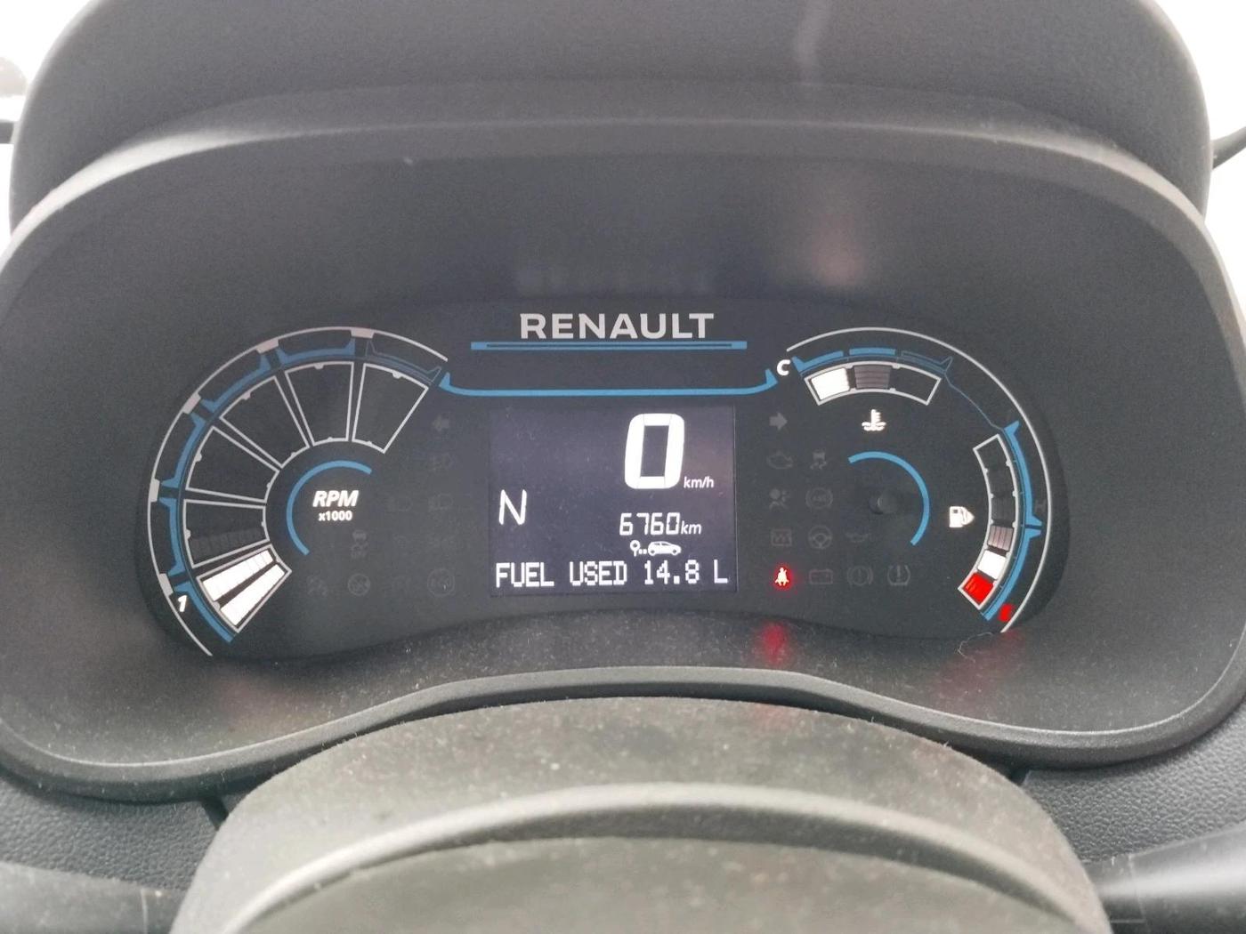 2025 Renault Kwid CLIMBER 1.0 AMT Dual Tone , Petrol, Automatic, 6,760 km, interior
