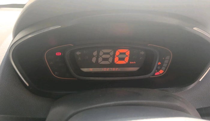 2016 Renault Kwid RXT 1.0 AMT (O), Petrol, Automatic, 1,02,762 km, interior