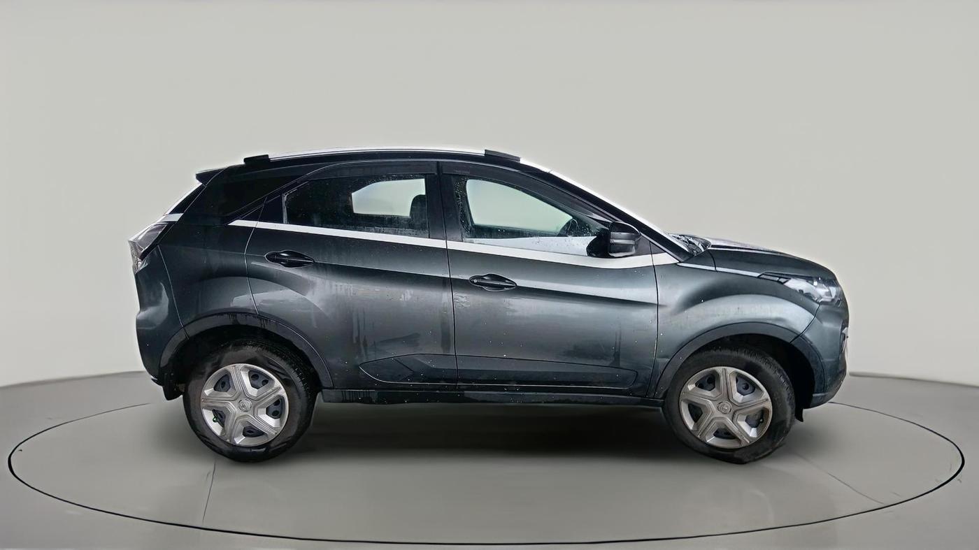 2021 Tata NEXON XM PETROL, Petrol, Manual, 72,586 km, exterior