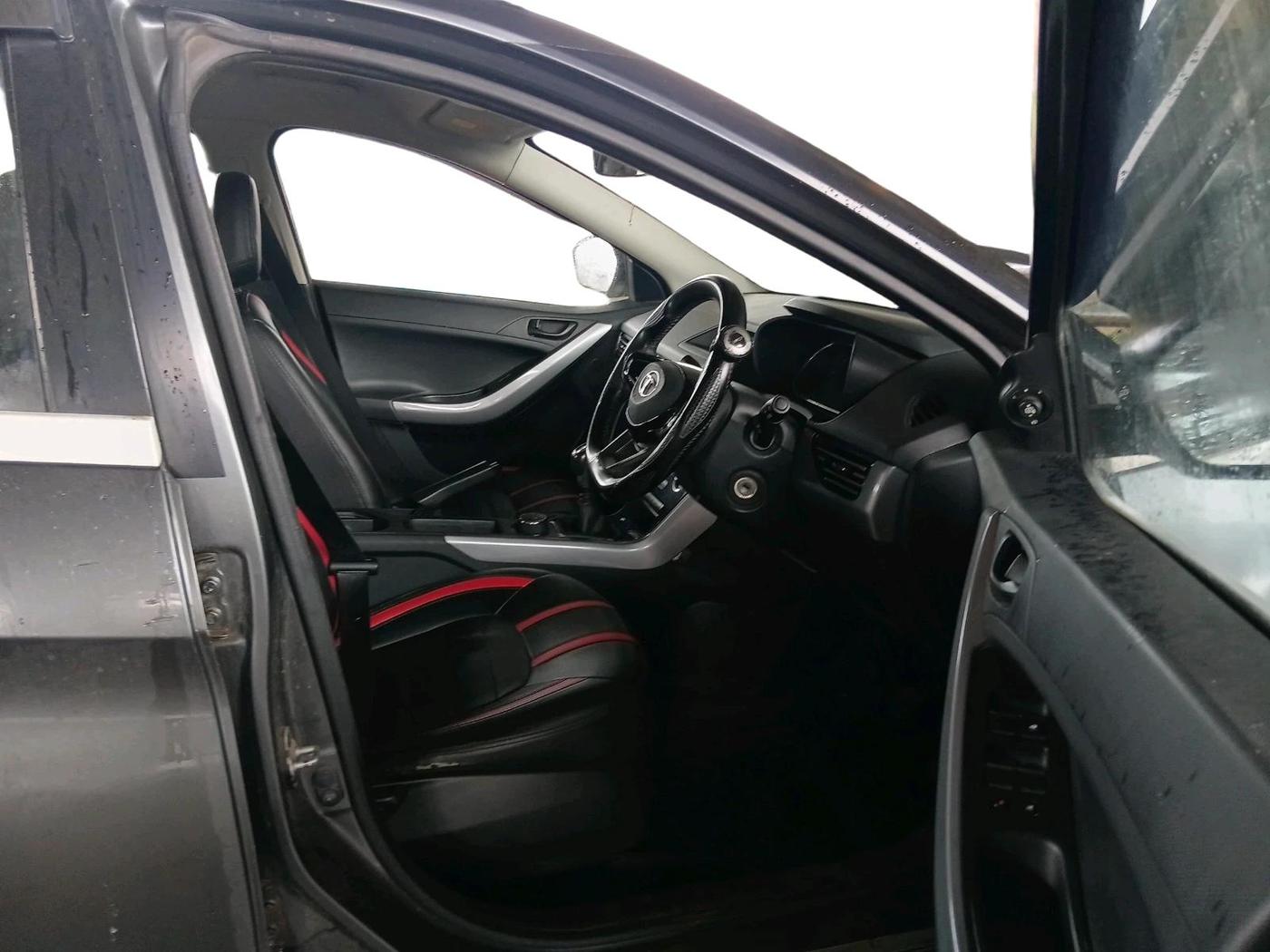 2021 Tata NEXON XM PETROL, Petrol, Manual, 72,586 km, interior