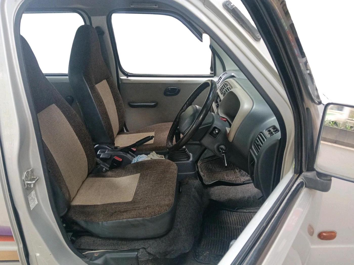 2012 Maruti Eeco 5 STR WITH A/C+HTR, Petrol, Manual, 71,227 km, interior