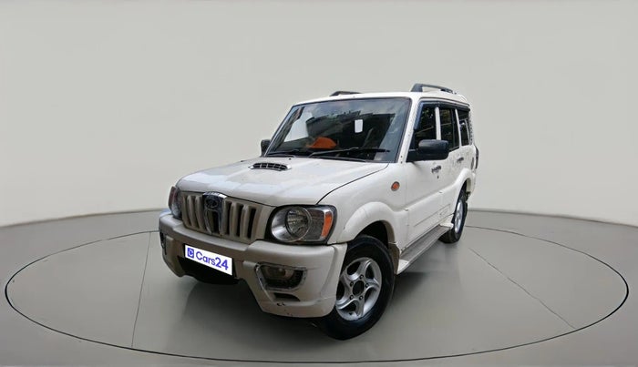 2010 Mahindra Scorpio VLX 2WD AIRBAG BS-III, Diesel, Manual, 1,77,546 km, exterior