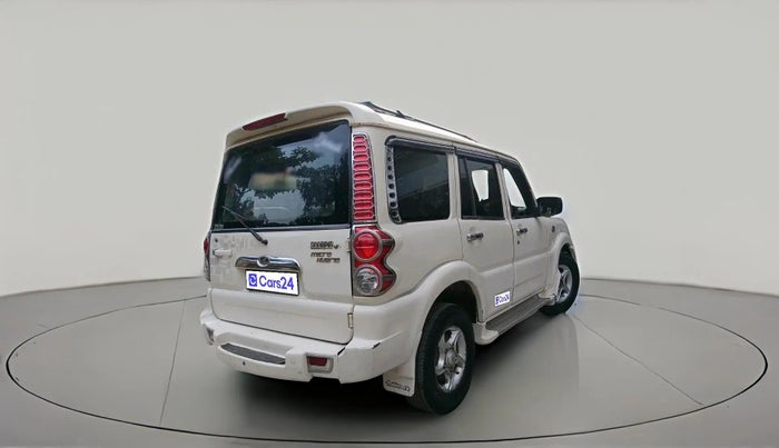 2010 Mahindra Scorpio VLX 2WD AIRBAG BS-III, Diesel, Manual, 1,77,546 km, exterior
