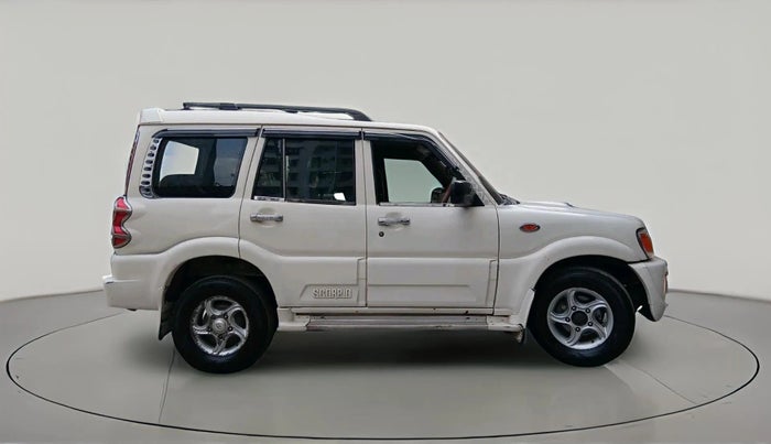 2010 Mahindra Scorpio VLX 2WD AIRBAG BS-III, Diesel, Manual, 1,77,546 km, exterior