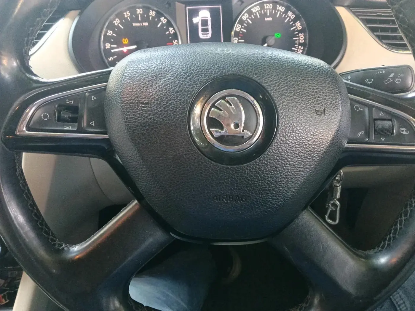 2015 Skoda Octavia ELEGANCE 2.0 TDI AT, Diesel, Automatic, 1,73,698 km, interior
