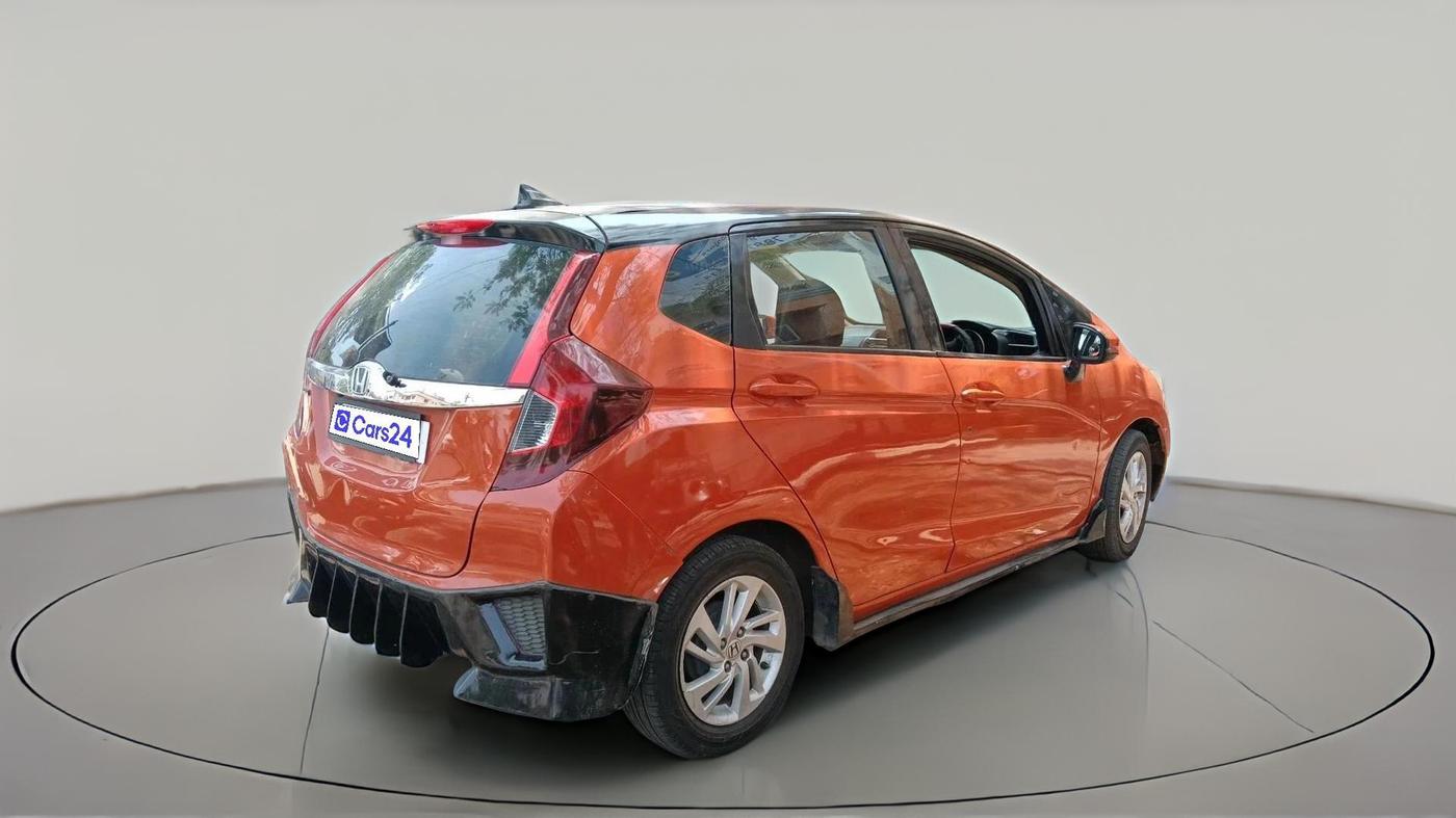 2015 Honda Jazz 1.2L I-VTEC V AT, CNG, Automatic, 1,15,680 km, exterior