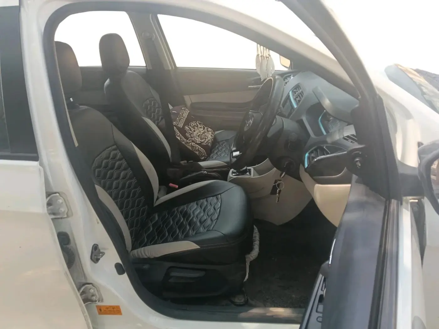 2023 Tata TIAGO EV XZ PLUS LONG RANGE, Electric, Automatic, 53,000 km, interior