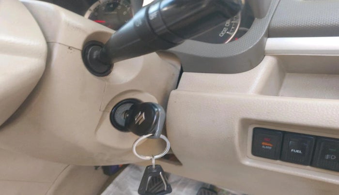 2013 Maruti Ertiga VXI CNG, CNG, Manual, 76,154 km, interior