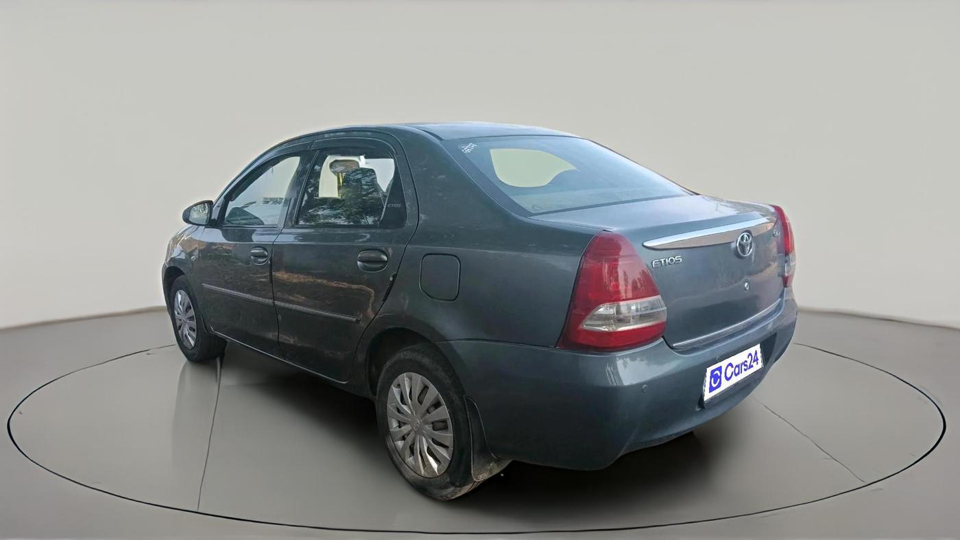 2014 Toyota Etios GD, Diesel, Manual, 1,65,894 km, exterior