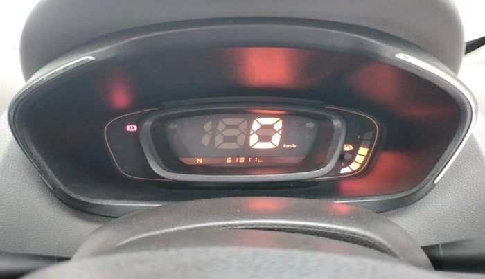 2017 Renault Kwid RXT 1.0 AMT (O), Petrol, Automatic, 61,811 km, interior