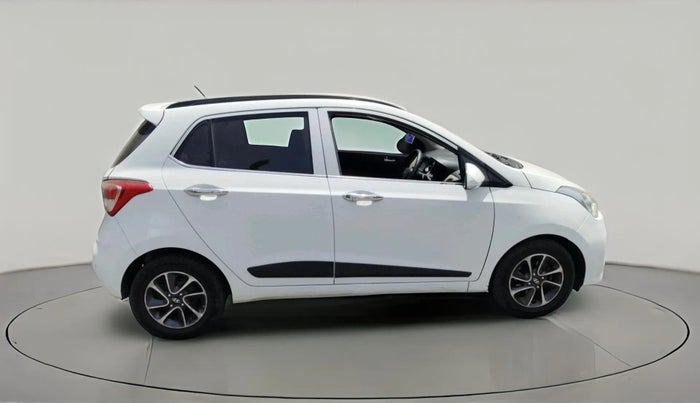 2019 Hyundai Grand i10 SPORTZ AT 1.2 KAPPA VTVT, Petrol, Automatic, 41,371 km, exterior