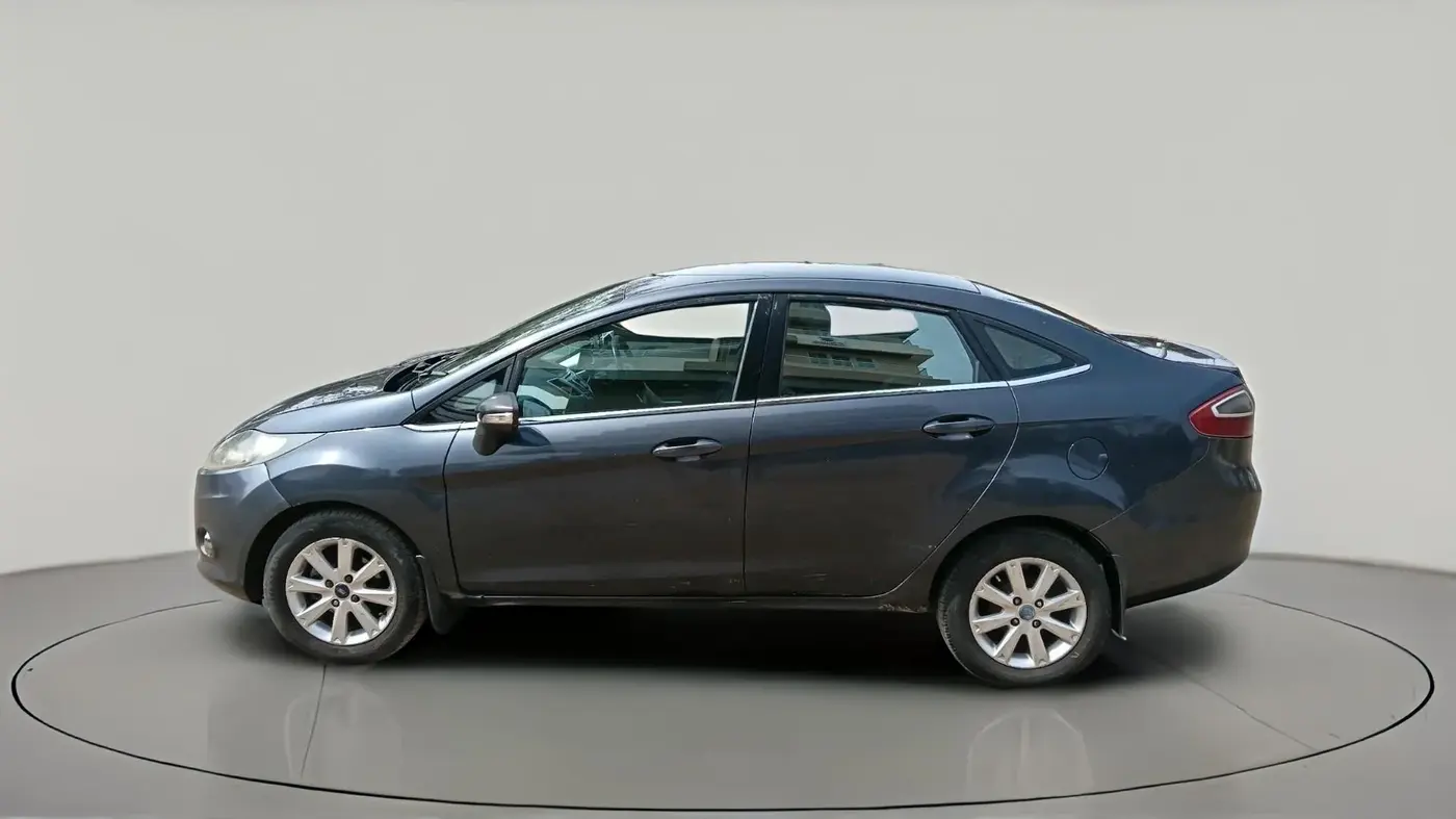 2011 Ford Fiesta TITANIUM DIESEL, Diesel, Manual, 1,10,369 km, exterior