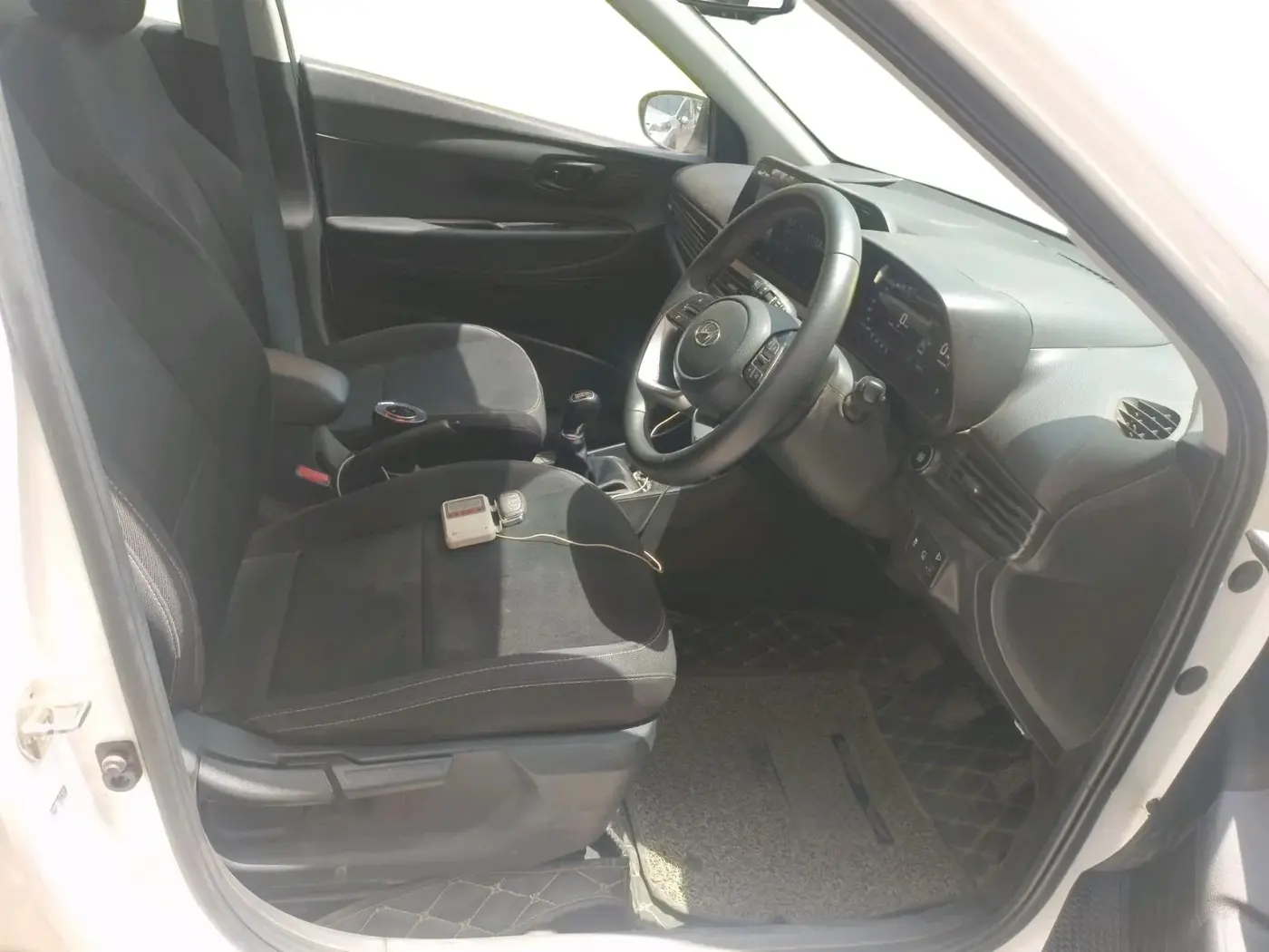 2021 Hyundai NEW I20 ASTA (O) 1.2 MT, Petrol, Manual, 48,203 km, interior