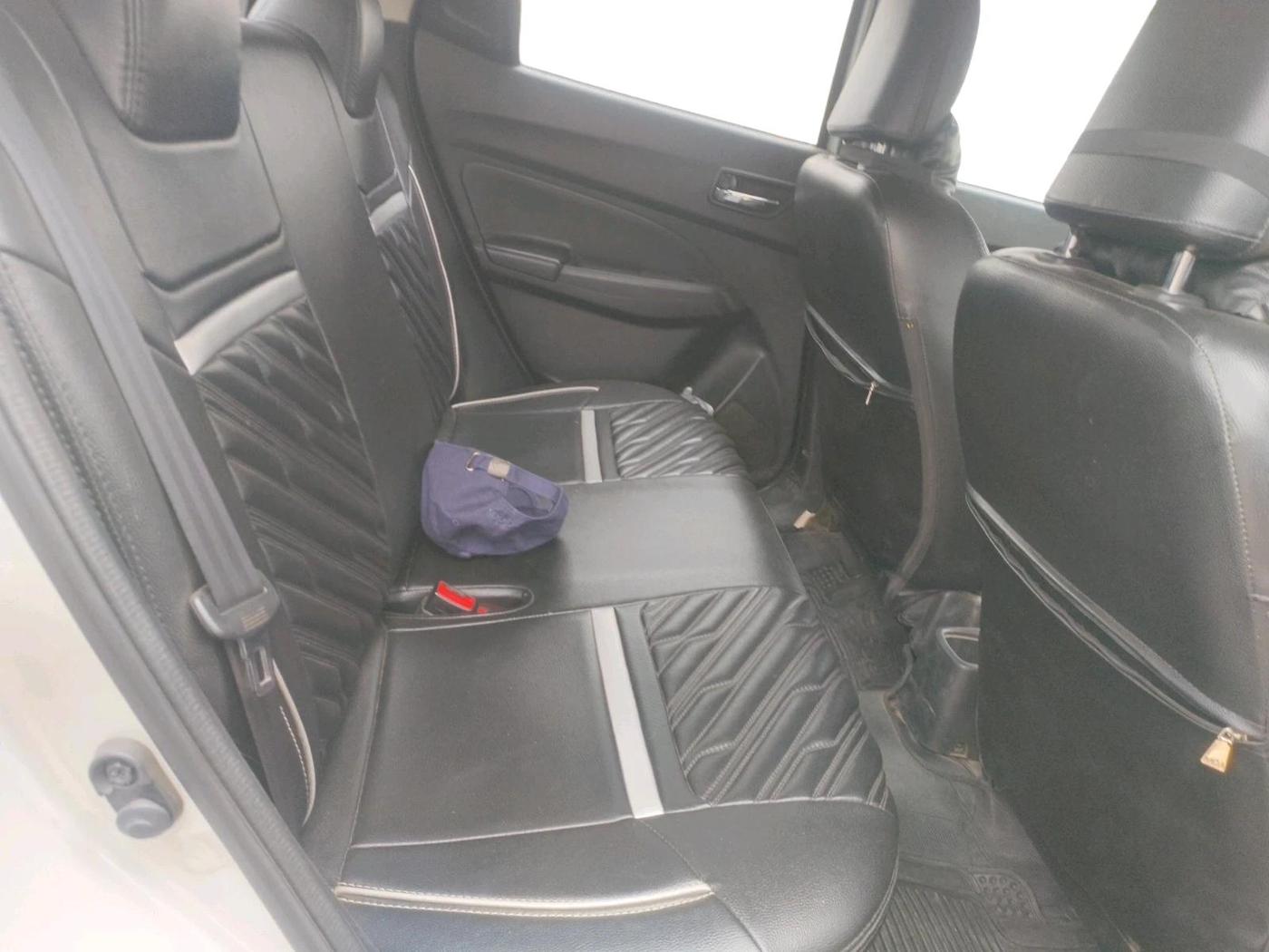 2022 Maruti Swift VXI, Petrol, Manual, 62,234 km, interior