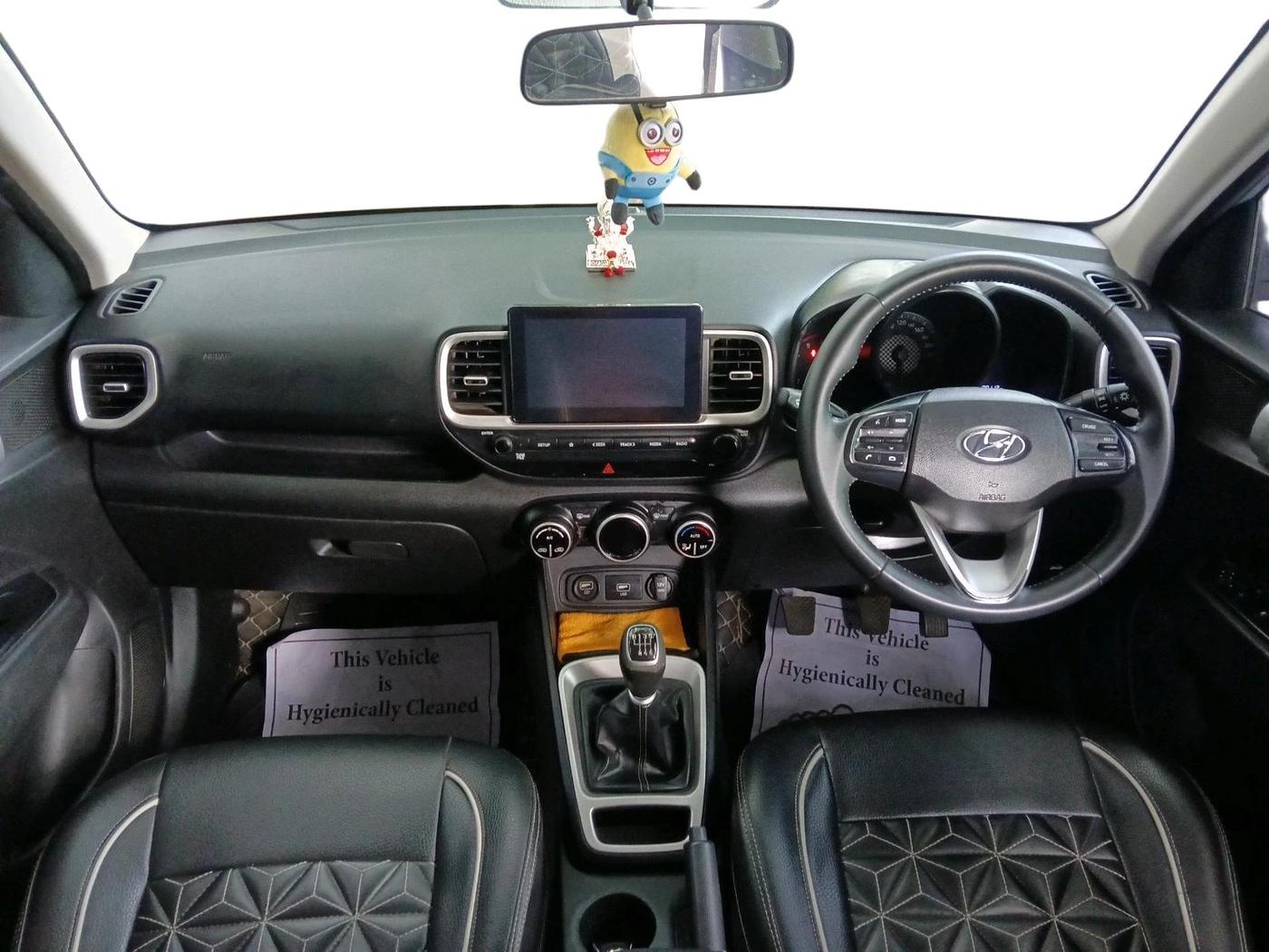 2020 Hyundai VENUE SX 1.5 CRDI, Diesel, Manual, 90,112 km, interior