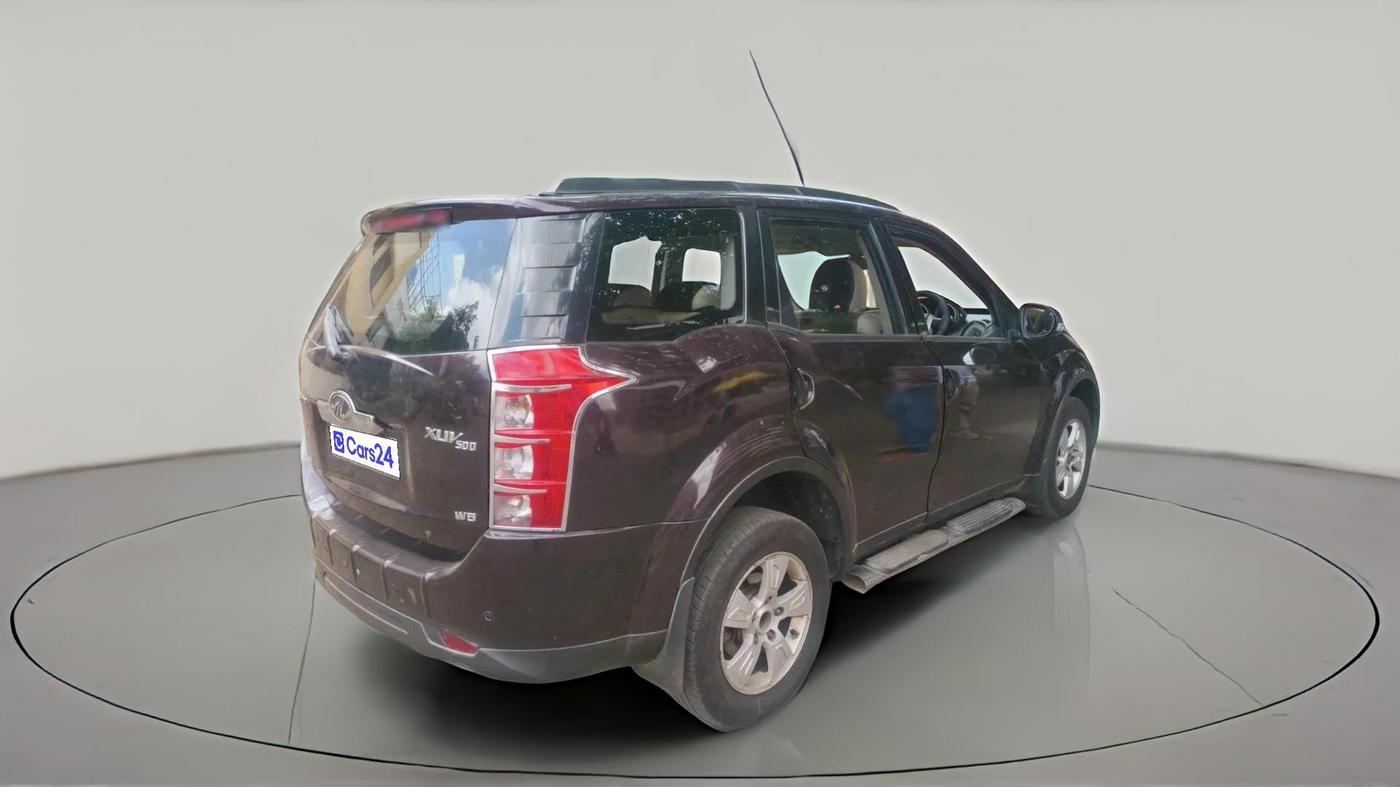 2014 Mahindra XUV500 W8, Diesel, Manual, 97,457 km, exterior