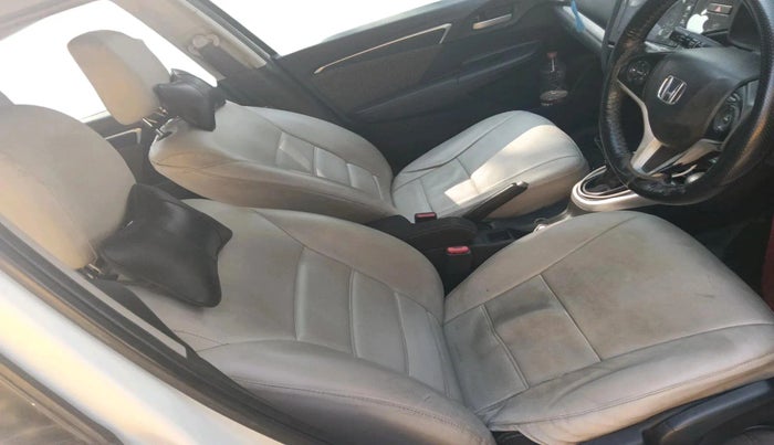 2017 Honda WR-V 1.5L I-DTEC VX MT, Diesel, Manual, 1,87,809 km, interior